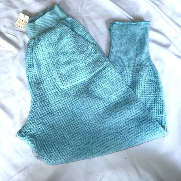 Free People Pants - FREE PEOPLE SWEATER LIKE SWEATPANTS